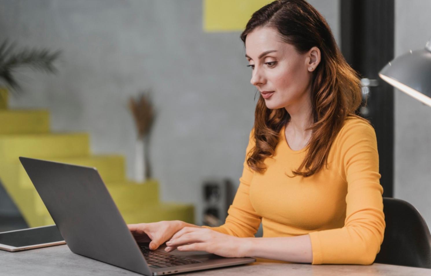 Analyse financière approfondie lors d'un atelier pratique